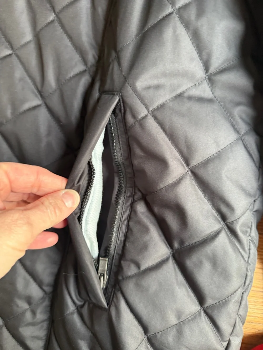 Columbia Women’s Black Quilted Hooded Coat - Picture 3 of 6